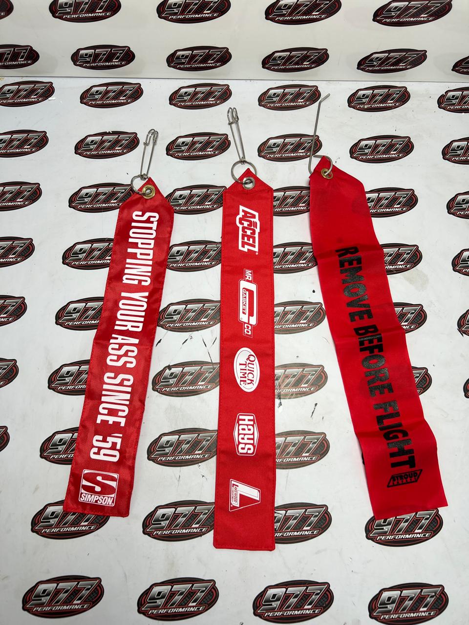 Trava de Paraquedas - Remove Before Flight
