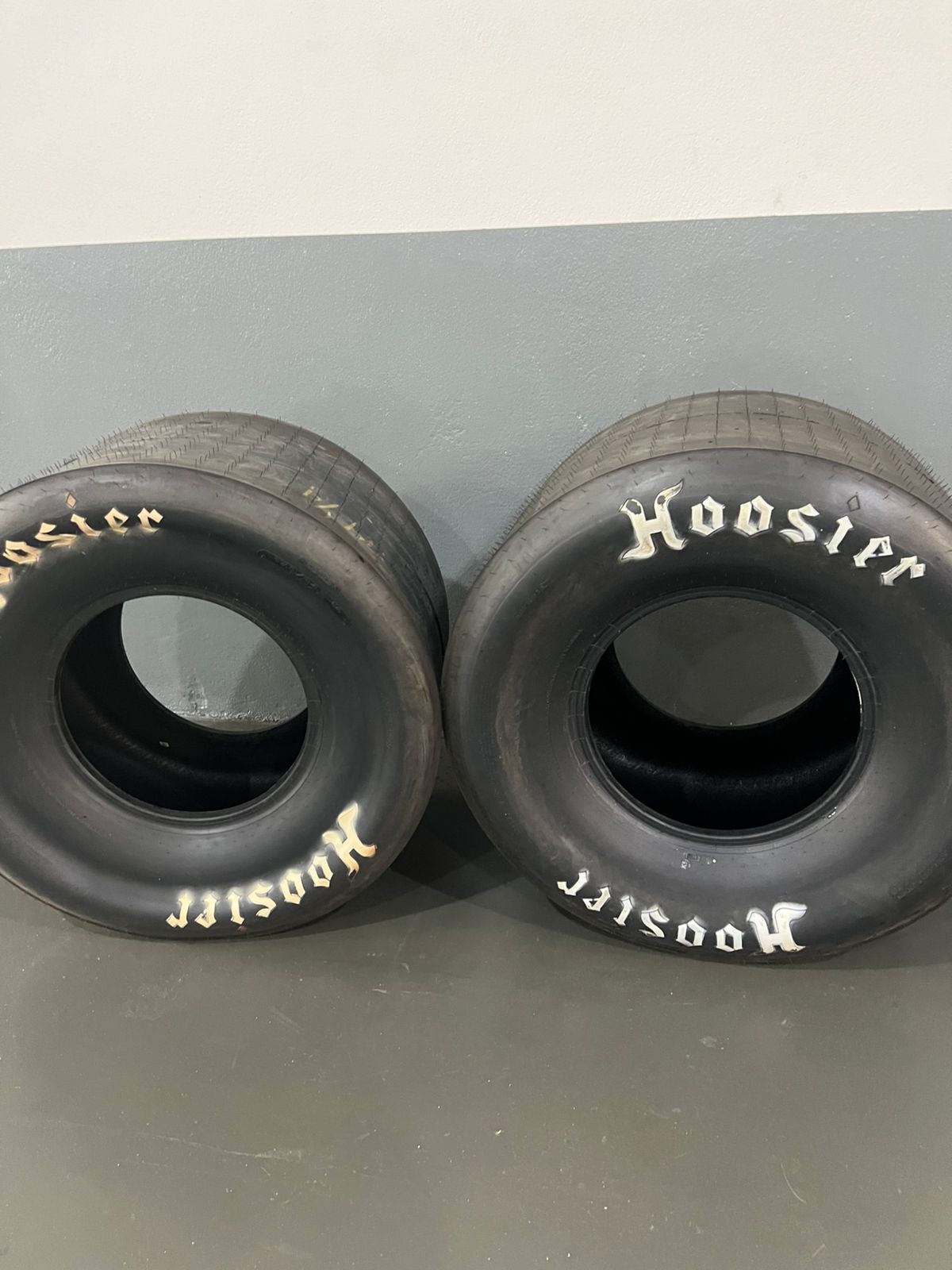 Par de Pneus 17/34,5-16 - Hoosier